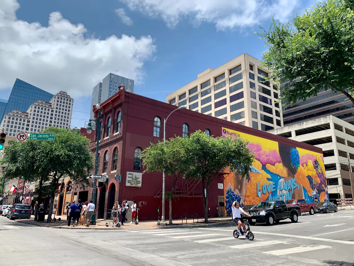 How to Hire a Mural Artist in Austin, TX